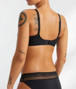 The Demi T-Shirt Bra