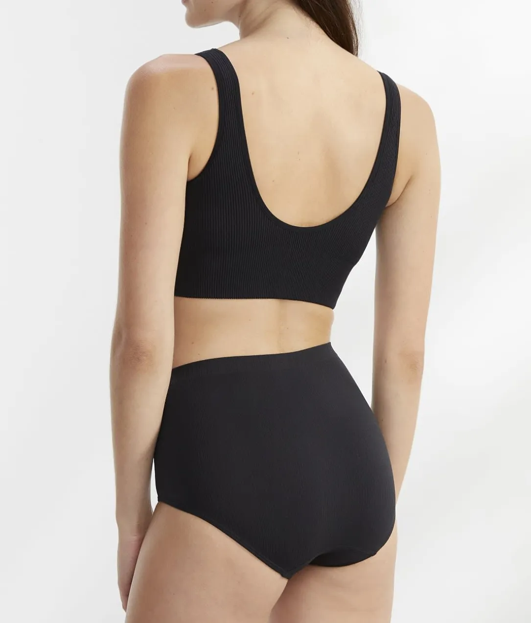The Easy Everyday Seamless Brief