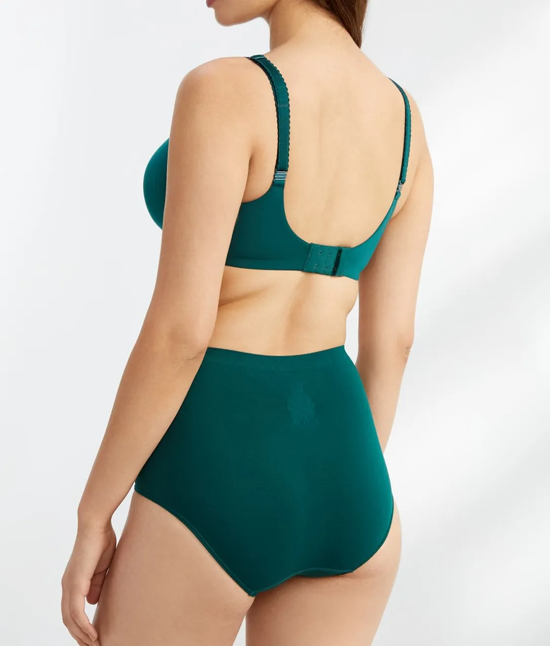 The Easy Everyday Seamless Brief