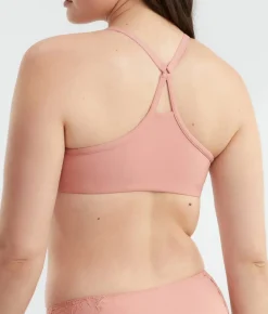 The Effortless Front-Close Bra
