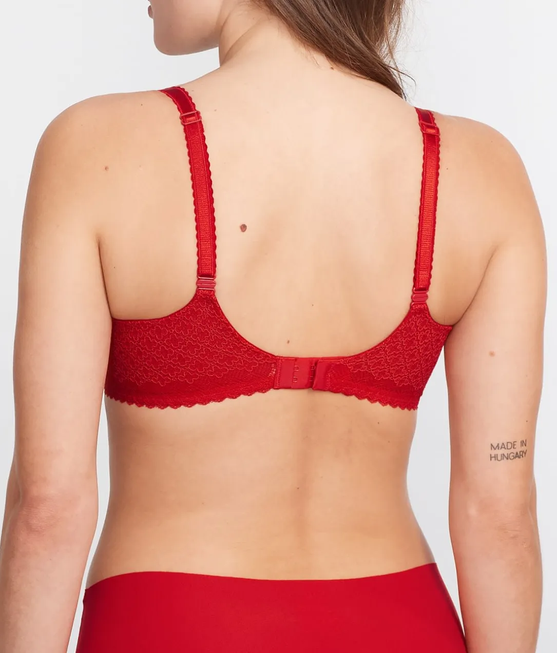 The Push-Up Without Padding Bra