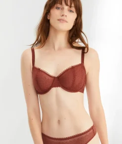 The Push-Up Without Padding Bra