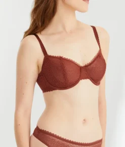 The Push-Up Without Padding Bra