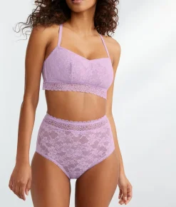 The Stretch Lace Bralette