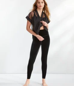The Velvet High-Waist Leggings