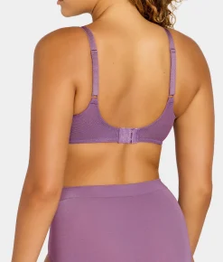 Visual Effects Minimizer Bra