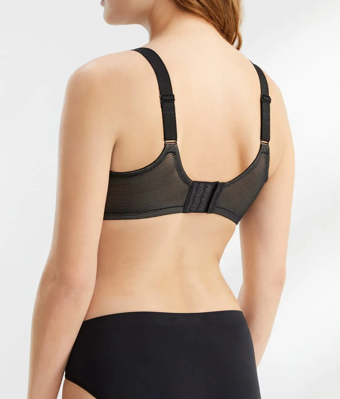 Visual Effects Minimizer Bra