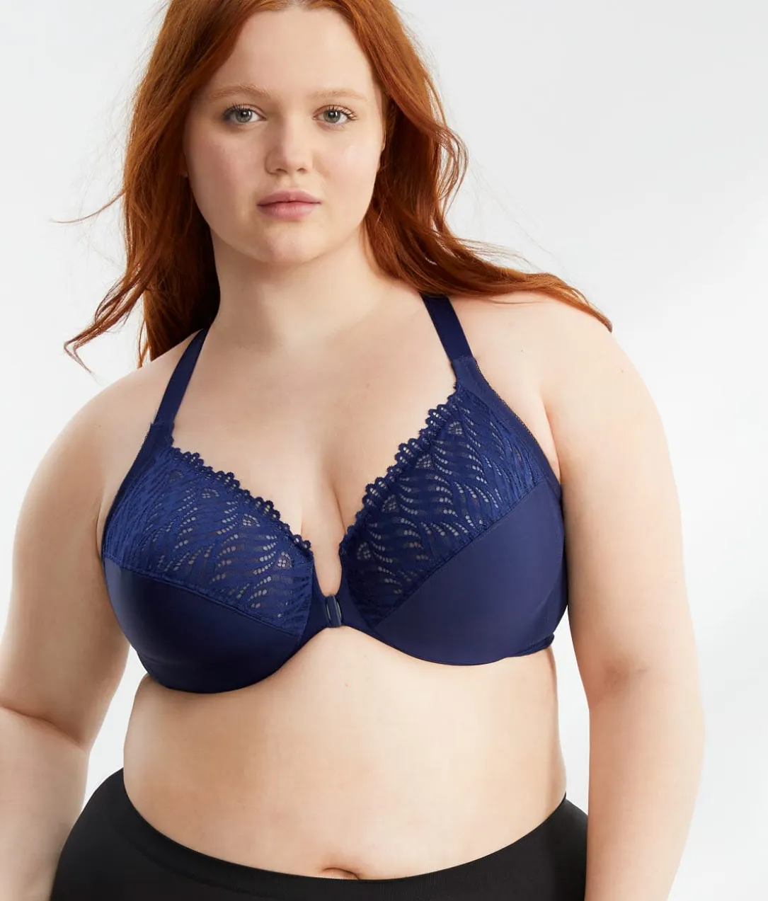WonderWire Front-Close T-Back Bra